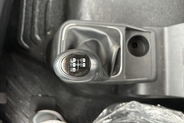 �ൺ��� JK6�п� 240���� 4X2 6.8�������ػ���ͼƬ