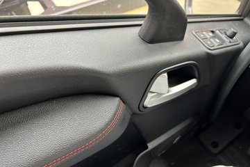 �ൺ��� JK6�п� 240���� 4X2 6.8�������ػ���ͼƬ