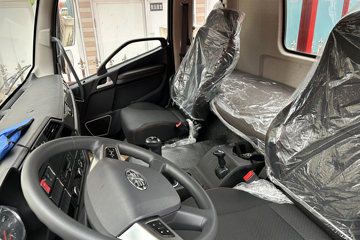 �ൺ��� JK6�п� 240���� 4X2 6.8�������ػ���ͼƬ