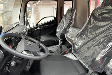 �ൺ��� JK6�п� 240���� 4X2 6.8�������ػ���ͼƬ