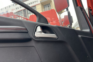 �ൺ��� JK6�п� 240���� 4X2 6.8�������ػ���ͼƬ