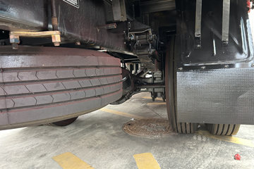 �ൺ��� JK6�п� 240���� 4X2 6.8�������ػ���ͼƬ