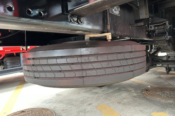 �ൺ��� JK6�п� 240���� 4X2 6.8�������ػ���ͼƬ