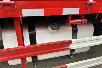 �ൺ��� JK6�п� 240���� 4X2 6.8�������ػ���ͼƬ