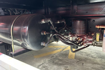 �ൺ��� JK6�п� 240���� 4X2 6.8�������ػ���ͼƬ