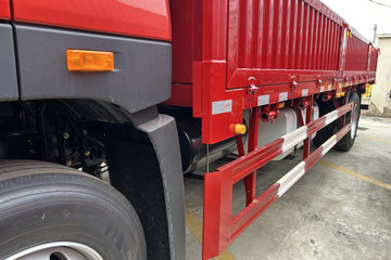 �ൺ��� JK6�п� 240���� 4X2 6.8�������ػ���ͼƬ