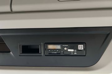 �ൺ��� JK6�п� 240���� 4X2 9.78����ʽ�ػ���ͼƬ