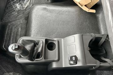 �ൺ��� JK6�п� 240���� 4X2 9.78����ʽ�ػ���ͼƬ