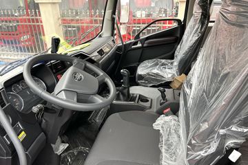 �ൺ��� JK6�п� 240���� 4X2 9.78����ʽ�ػ���ͼƬ