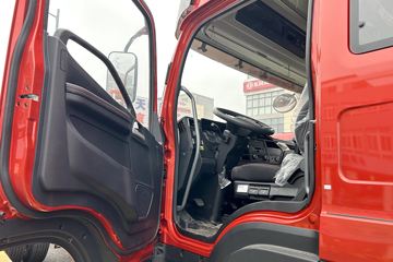 �ൺ��� JK6�п� 240���� 4X2 9.78����ʽ�ػ���ͼƬ