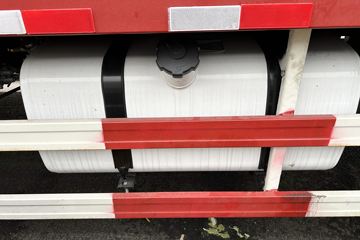 �ൺ��� JK6�п� 240���� 4X2 9.78����ʽ�ػ���ͼƬ