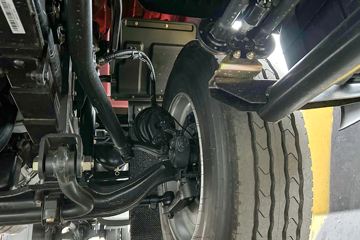 �ൺ��� JK6�п� 240���� 4X2 9.78����ʽ�ػ���ͼƬ