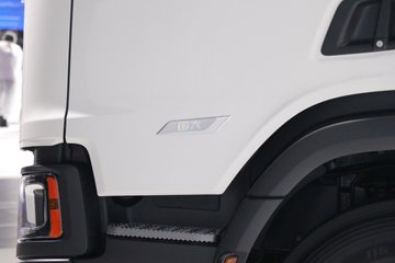 ˹��������460R ������ 12.7L���� 460���� 4X2 ˹������14�� AMT�Զ��� ǣ����ͼƬ