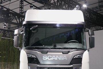 ˹��������460R ������ 12.7L���� 460���� 4X2 ˹������14�� AMT�Զ��� ǣ����ͼƬ