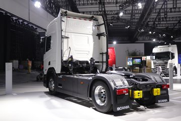 ˹��������460R ������ 12.7L���� 460���� 4X2 ˹������14�� AMT�Զ��� ǣ����ͼƬ