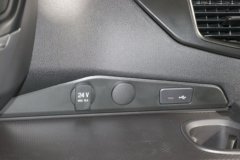 斯堪尼亚新460R 国产版 12.7L柴油 460马力 4X2 斯堪尼亚14档 AMT自动档 牵引车