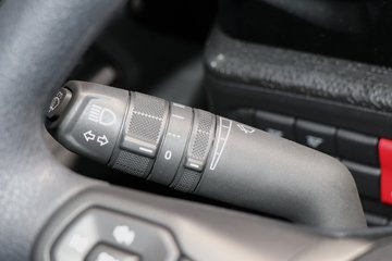 ˹��������460R ������ 12.7L���� 460���� 4X2 ˹������14�� AMT�Զ��� ǣ����ͼƬ