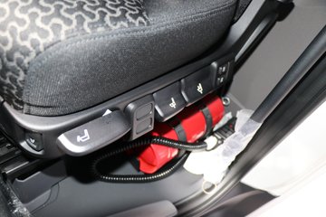 ˹��������460R ������ 12.7L���� 460���� 4X2 ˹������14�� AMT�Զ��� ǣ����ͼƬ