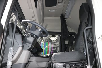 ˹��������460R ������ 12.7L���� 460���� 4X2 ˹������14�� AMT�Զ��� ǣ����ͼƬ