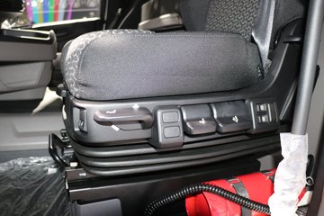 ˹��������460R ������ 12.7L���� 460���� 4X2 ˹������14�� AMT�Զ��� ǣ����ͼƬ