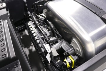 ˹��������460R ������ 12.7L���� 460���� 4X2 ˹������14�� AMT�Զ��� ǣ����ͼƬ