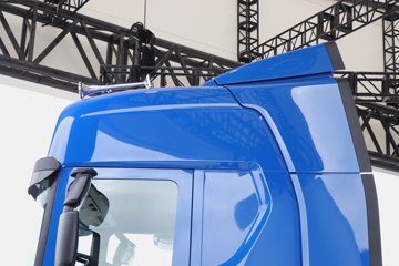 ˹������ ��500Rϵ�� ������ 12.7L���� 500���� 4X2 AMT�Զ��� �߶� ǣ����ͼƬ