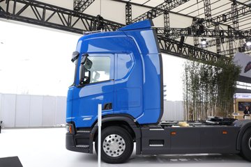 ˹������ ��500Rϵ�� ������ 12.7L���� 500���� 4X2 AMT�Զ��� �߶� ǣ����ͼƬ