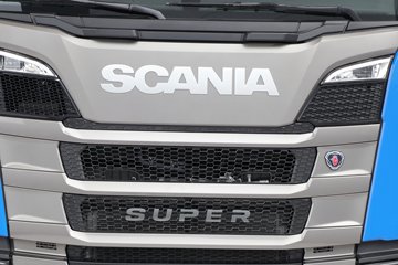 ˹������ ��500Rϵ�� ������ 12.7L���� 500���� 4X2 AMT�Զ��� �߶� ǣ����ͼƬ