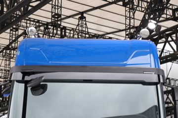 ˹������ ��500Rϵ�� ������ 12.7L���� 500���� 4X2 AMT�Զ��� �߶� ǣ����ͼƬ