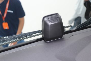 ˹������ ��500Rϵ�� ������ 12.7L���� 500���� 4X2 AMT�Զ��� �߶� ǣ����ͼƬ