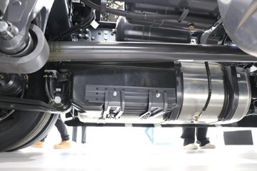 ˹������ ��500Rϵ�� ������ 12.7L���� 500���� 4X2 AMT�Զ��� �߶� ǣ����ͼƬ