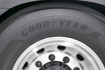 ˹������ ��500Rϵ�� ������ 12.7L���� 500���� 4X2 AMT�Զ��� �߶� ǣ����ͼƬ