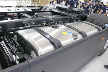 ˹������ ��500Rϵ�� ������ 12.7L���� 500���� 4X2 AMT�Զ��� �߶� ǣ����ͼƬ