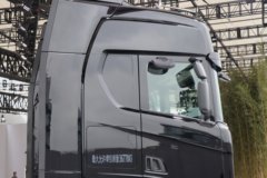 斯堪尼亚 新560R PRO 国产版 12.7L柴油 560马力 6X2R 斯堪尼亚14档 AMT自动档 高顶 牵引车