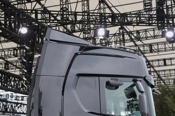 ˹������ ��560R PRO ������ 12.7L���� 560���� 6X2R ˹������14�� AMT�Զ��� �߶� ǣ����ͼƬ