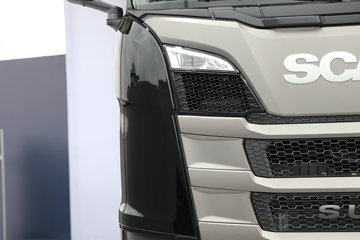 ˹������ ��560R PRO ������ 12.7L���� 560���� 6X2R ˹������14�� AMT�Զ��� �߶� ǣ����ͼƬ