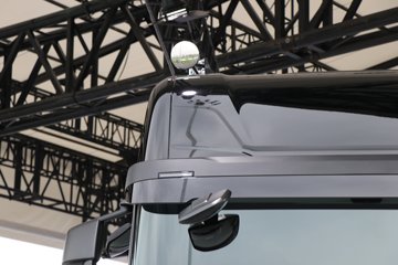 ˹������ ��560R PRO ������ 12.7L���� 560���� 6X2R ˹������14�� AMT�Զ��� �߶� ǣ����ͼƬ