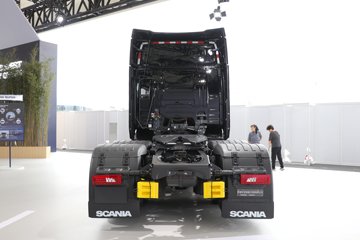 ˹������ ��560R PRO ������ 12.7L���� 560���� 6X2R ˹������14�� AMT�Զ��� �߶� ǣ����ͼƬ