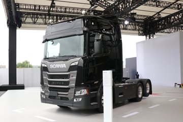 ˹������ ��560R PRO ������ 12.7L���� 560���� 6X2R ˹������14�� AMT�Զ��� �߶� ǣ����ͼƬ