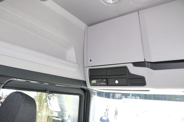 ˹������ ��560R PRO ������ 12.7L���� 560���� 6X2R ˹������14�� AMT�Զ��� �߶� ǣ����ͼƬ