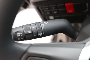 ˹������ ��560R PRO ������ 12.7L���� 560���� 6X2R ˹������14�� AMT�Զ��� �߶� ǣ����ͼƬ