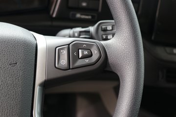 ˹������ ��560R PRO ������ 12.7L���� 560���� 6X2R ˹������14�� AMT�Զ��� �߶� ǣ����ͼƬ