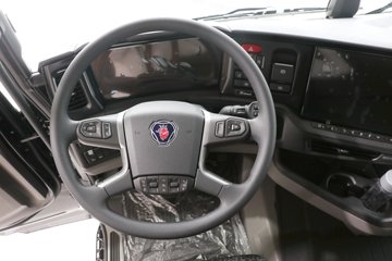 ˹������ ��560R PRO ������ 12.7L���� 560���� 6X2R ˹������14�� AMT�Զ��� �߶� ǣ����ͼƬ