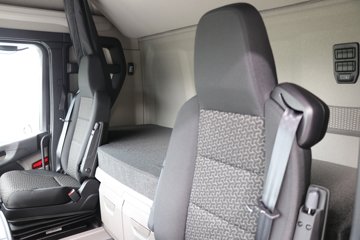 ˹������ ��560R PRO ������ 12.7L���� 560���� 6X2R ˹������14�� AMT�Զ��� �߶� ǣ����ͼƬ