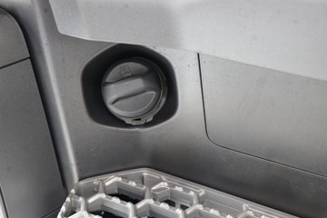 ˹������ ��560R PRO ������ 12.7L���� 560���� 6X2R ˹������14�� AMT�Զ��� �߶� ǣ����ͼƬ