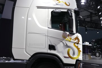 ˹��������500Rϵ�� ������ 12.7L���� 500���� 6X2R AMT�Զ���ǣ����ͼƬ