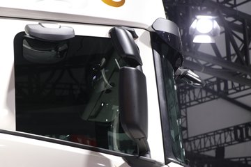 ˹��������500Rϵ�� ������ 12.7L���� 500���� 6X2R AMT�Զ���ǣ����ͼƬ