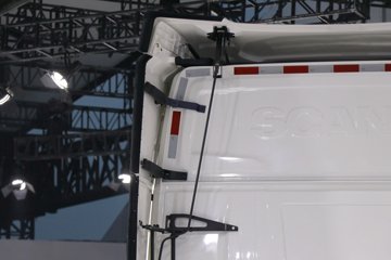 ˹��������500Rϵ�� ������ 12.7L���� 500���� 6X2R AMT�Զ���ǣ����ͼƬ