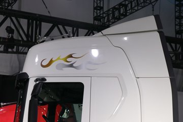 ˹��������500Rϵ�� ������ 12.7L���� 500���� 6X2R AMT�Զ���ǣ����ͼƬ