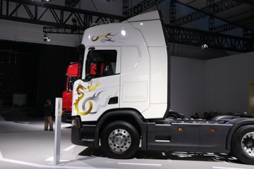 ˹��������500Rϵ�� ������ 12.7L���� 500���� 6X2R AMT�Զ���ǣ����ͼƬ